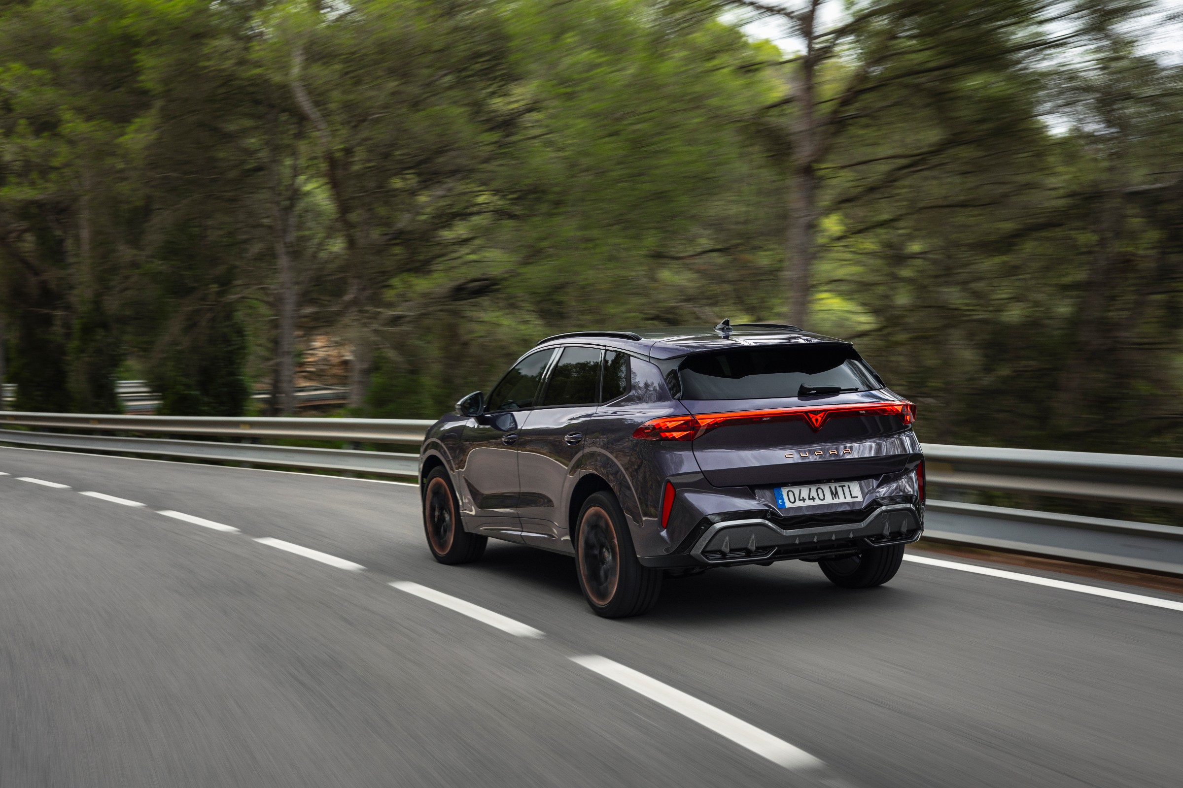 CUPRA Terramar tagantvaade