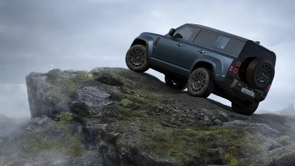 Uuendatud Defender: peatamatu 4x4 on nüüd veelgi silmapaistvam ja kasutajasõbralikum
