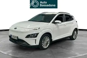 For sale used car Hyundai Kona, 2024, 15 000 km, electric, automatic, front-wheel drive, TMAK581GFPJ104624