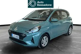 For sale used car Hyundai i10, 2024, 11 000 km, 1.0, 46 kW, petrol, manual, front-wheel drive, NLHDN51C7SZ293734