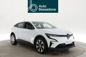 Müüa kasutatud auto Renault Megane, 2024, 21 000 km, elekter, automaat, esivedu, VF1RCB00670038609