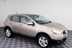 Продается подержанный автомобиль Nissan Qashqai, 2010, 129 000 км, 1.6, 114 kW, бензин, механическая, передний привод, 141BCS, SJNFAAJ10U2038329