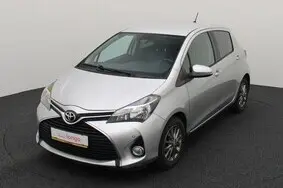 Müüa kasutatud auto Toyota Yaris, 2016, 67 395 km, 1.3, 73 kW, bensiin, automaat, esivedu, NLS171, VNKKJ3D370A341831