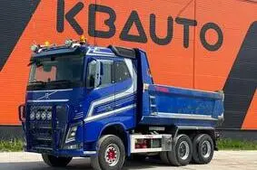 For sale used vehicle Volvo FH 16 750 6x4 RETARDER / TANDEM AXLE LIFT / BIG AXLES / BOX L=4732 mm, 2016, 335 023 km, 551 kW, diesel, automatic, YV2R0P0D4GA785975