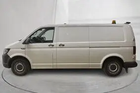 Продается подержанный vehicle Volkswagen Transporter, 2018, 170 000 км, 2.0, 110 kW, дизель, механическая, полный привод, WV1ZZZ7HZJH137268