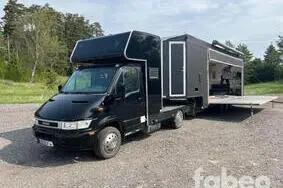 Müüa kasutatud sõiduk Iveco Daily Iveco Daily 35C13 tractor with custom-built stage trailer, 162 050 km, 92 kW, diisel