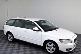 Продается подержанный автомобиль Volvo V50, 2009, 392 000 км, 1.6, 80 kW, дизель, механическая, передний привод, 174TLC, YV1MW76F2A2536267