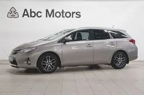 Продается подержанный автомобиль Toyota Auris Active Touring, 2015, 183 403 км, 1.6, 97 kW, бензин, автомат, передний привод, 400BNK, SB1ZE3JE30E079210