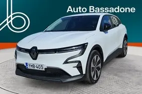 For sale used car Renault Megane, 2023, 49 000 km, electric, automatic, front-wheel drive, VF1RCB00070038587