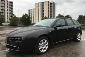 For sale used car Alfa Romeo Alfa 159 Facelift Distinctive, 2009, 229 000 km, 1.9, 110 kW, diesel, manual, front-wheel drive
