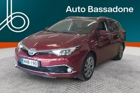 Продается подержанный автомобиль Toyota Auris, 2017, 85 000 км, 1.8, 73 kW, гибрид, автомат, передний привод, SB1ZS3JE60E386119