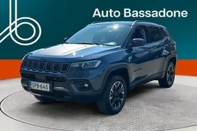 Продается подержанный автомобиль Jeep Compass, 2024, 25 000 км, 1.3, 176 kW, подключаемый гибрид, автомат, полный привод, ZACPJFDW7NPS29304