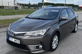 Продается подержанный автомобиль Toyota Corolla, 2016, 148 500 км, 1.6, 97 kW, бензин, механическая, передний привод, 111MOS, NMTBE3JE00R166102