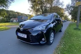 Müüa подержанный автомобиль Toyota Yaris, 2018, 1.5, 54 kW, гибрид б+э, автомат, передний привод, 017PCF, VNKKD3D3X0A470153