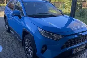 Продается подержанный автомобиль Toyota RAV4 Premium, 2021, 2.0, 129 kW, бензин, автомат, полный привод, 342LGS