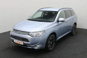 Müüa kasutatud auto Mitsubishi Outlander Intense+, 2013, 248 065 km, 2.0, 89 kW, pistikhübriid, automaat, nelikvedu, EA2236, JMBXDGG2WEZ004283