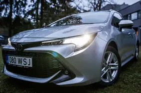 Продается подержанный автомобиль Toyota Corolla  TS 1,2 Turbo Multidrive S Activ, 2020, 1.2, 85 kW, бензин, автомат, передний привод, 080WSJ, SB1ZA3BE90E014243