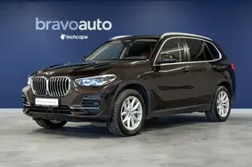 Müüa kasutatud auto BMW X5 xDrive30D, 2022, 3.0, 210 kW, hübriid d+e, automaat, nelikvedu, 378PGB, WBAJU8106N9K38411