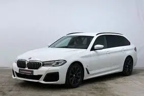 Müüa kasutatud auto BMW 530 d xDrive M-sportpakett, 2021, 83 612 km, 3.0, 210 kW, hübriid, automaat, nelikvedu, 643KTX, WBA31AJ070CH10915