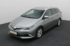 Müüa подержанный автомобиль Toyota Auris Executive, 2018, 1.8, 73 kW, гибрид б+э, автомат, передний привод, SB1ZS3JE80E436468