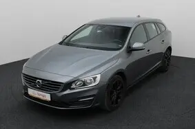 Müüa kasutatud auto Volvo V60 Dynamic, 2017, 135 796 km, 2.0, 88 kW, diisel, manuaal, esivedu, YV1FW74C1J2379459