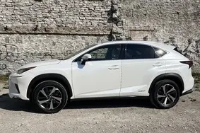 Müüa kasutatud auto Lexus NX 300h, 2021, 2.5, 114 kW, hübriid b+e, automaat, nelikvedu, 675HTN, JTJBJRBZ602156888