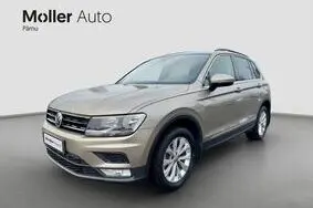 Müüa подержанный автомобиль Volkswagen Tiguan, 2017, 2.0, 132 kW, бензин, автомат, полный привод, 788BSV, WVGZZZ5NZHW427265