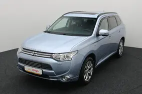 Müüa kasutatud auto Mitsubishi Outlander Instyle, 2013, 219 222 km, 2.0, 89 kW, pistikhübriid, automaat, nelikvedu, 075GMN, JMBXDGG2WEZ002088