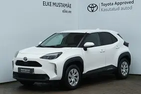 Продается подержанный автомобиль Toyota Yaris Cross Standard, 2022, 1.5, 68 kW, гибрид б+э, автомат, передний привод, 208HLC, JTDKBABB80A060111