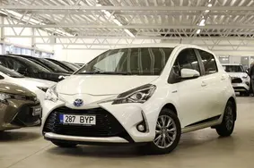 Продается подержанный автомобиль Toyota Yaris Active Plus, 2018, 1.5, 54 kW, гибрид б+э, автомат, передний привод, 287BYP, VNKKD3D350A492125