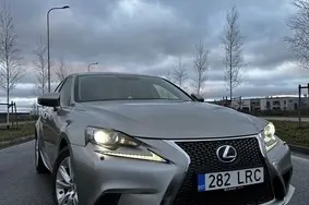 For sale used car Lexus IS 300, 2013, 227 000 km, 2.5, 133 kW, hybrid, automatic, rear-wheel drive, 282LRC, JTHBH5D2605008440