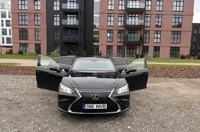 Müüa kasutatud auto Lexus ES 300, 2019, 180 000 km, 2.5, 131 kW, hübriid, automaat, esivedu, 086MVB, JTHB21B1502047378