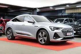 Müüa kasutatud auto Audi e-tron quattro S-Line, 2020, 80 977 km, 158 kW, elekter, automaat, nelikvedu, WAUZZZGE7LB033201