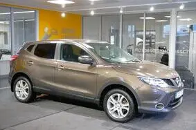 Müüa kasutatud auto Nissan Qashqai, 2015, 138 588 km, 1.2, 85 kW, bensiin, manuaal, esivedu, SJNFEAJ11U1264783