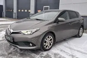 Müüa kasutatud auto Toyota Auris Active Plus HB, 2019, 58 433 km, 1.6, 97 kW, bensiin, automaat, esivedu, 951BYT, SB1ME3JE40E119062