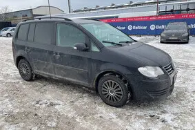 Müüa kasutatud auto Volkswagen Touran, 2007, 479 000 km, 1.9, 77 kW, diisel, automaat, esivedu, 506BXS, WVGZZZ1TZ8W078155