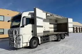 For sale used vehicle MAN TGX 26.560 6x2*4 + RETARDER + CARRIER SUPRA 1150, 2015, 340 000 km, 412 kW, diesel, automatic, WMA21XZZXFW208167