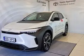 Продается подержанный автомобиль Toyota bZ4X Executive, 2023, 16 978 км, 118 kW, электричество, полный привод, 680NPS, JTMABBBA40A017362