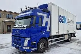 Müüa sõiduk Volvo FM330 4X2, 2017, 703 000 km, 250 kW, diisel, automaat, YV2X9J0A6HA805497