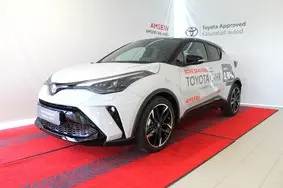 Продается подержанный автомобиль Toyota C-HR GR Sport Hybrid, 2023, 16 000 км, 1.8, 72 kW, гибрид, автомат, передний привод, 781STR, NMTK33BX40R291089