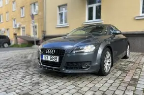 Продается подержанный автомобиль Audi TT, 2007, 51 500 км, 3.2, 184 kW, бензин, механическая, полный привод, 123BBB, TRUZZZ8JX71033483