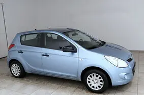 Продается подержанный автомобиль Hyundai i20, 2009, 213 000 км, 1.2, 57 kW, бензин, механическая, передний привод, 624MPX, MALBA51BAAM088538