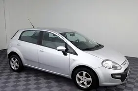 Продается подержанный автомобиль Fiat Punto, 2011, 204 000 км, 1.4, 57 kW, бензин, механическая, передний привод, 193NJS, ZFA19900001796471