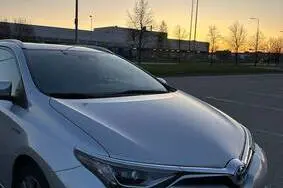 For sale used car Toyota Auris, 62 700 km, hybrid, automatic, front-wheel drive, 744 BSC, SB1ZS3JEX0E270860