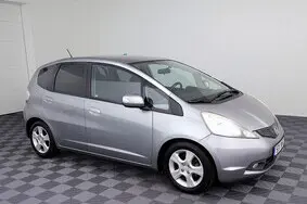 Продается подержанный автомобиль Honda Jazz, 2009, 306 000 км, 1.3, 73 kW, бензин, автомат, передний привод, 531MHZ, JHMGE68609S208524