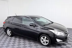 Продается подержанный автомобиль Hyundai i40, 2012, 294 000 км, 1.7, 100 kW, дизель, механическая, передний привод, 157BTY, KMHLC81UACU028674