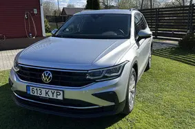 Müüa kasutatud auto Volkswagen Tiguan, 2021, 69 000 km, 1.4, 110 kW, pistikhübriid, automaat, esivedu, 613KYP, WVGZZZ5NZMW403917