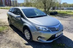 Müüa kasutatud auto Toyota Avensis, 2012, 224 000 km, 1.8, 108 kW, bensiin, manuaal, esivedu, 403BHR, SB1EG76L40E080017