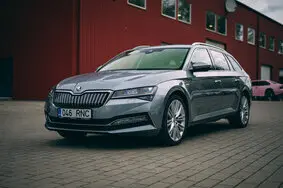 Продается подержанный автомобиль Škoda Superb, 2021, 134 000 км, 1.4, 170 kW, подключаемый гибрид, автомат, передний привод, 046RNC, TMBJW9NP5M7055778