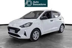 Müüa kasutatud auto Hyundai i10, 2023, 8 000 km, 1.0, 49 kW, bensiin, manuaal, esivedu, NLHDM51C7RZ223275